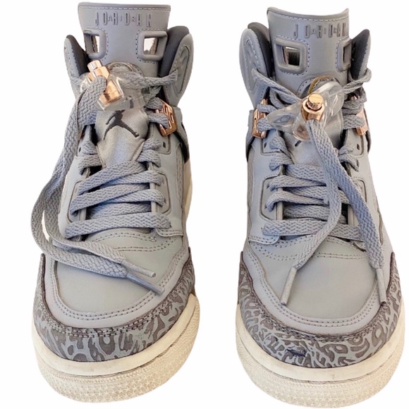 jordan spizike wolf grey